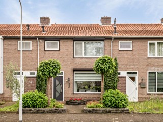  Vondelstraat 8 in Hulst