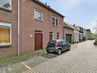 Donze Visserstraat  Donze Visserstraat 123 in Terneuzen