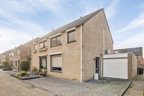 Anthonie Van Dyckstraat 25